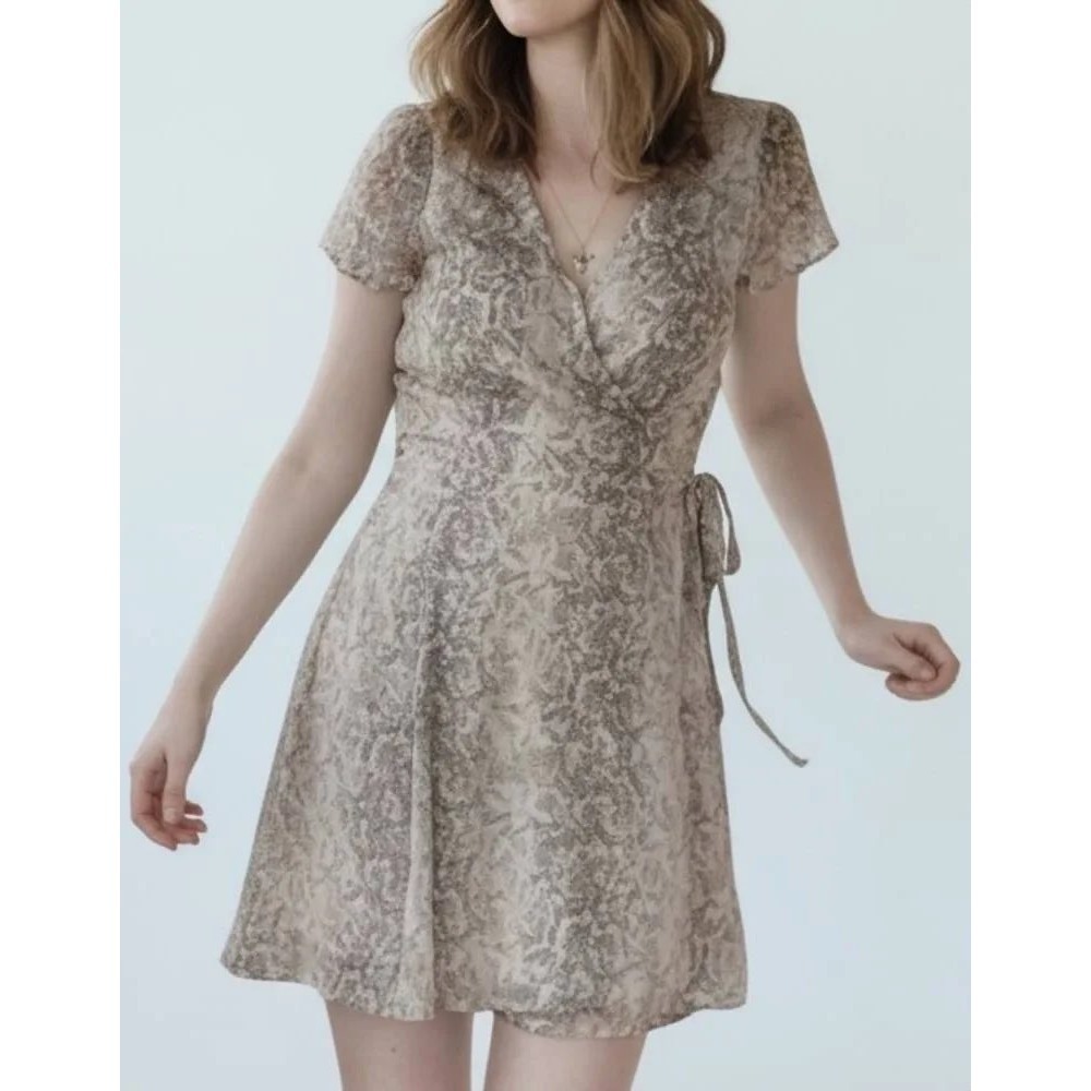 Abercrombie & Fitch Grey Snakeskin Print V-Neck Wrap Mini Dress Womens Medium - Picture 3 of 6